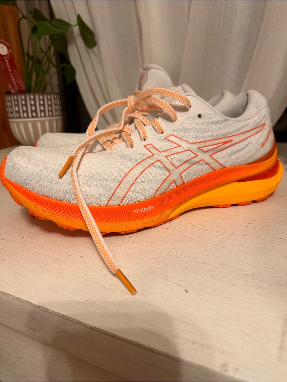 ASICS - Picture 2 of 2
